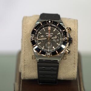 Breitling Chronomat 44
