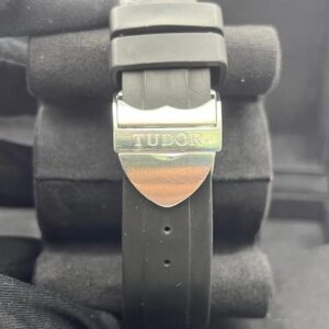 Alternative view of Tudor Fastrider Chrono